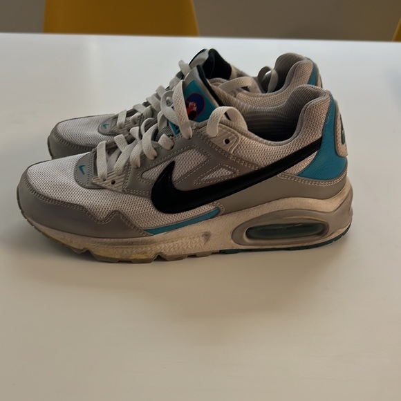 Good Condition - Picture 2 of 3